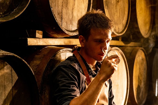 1 Hour of Whisky Distillery Experience - Reaching Heideweg 1A in Loosbroek