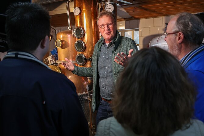 1 Hour of Whisky Distillery Experience - The opening story behind Bus Whisky
