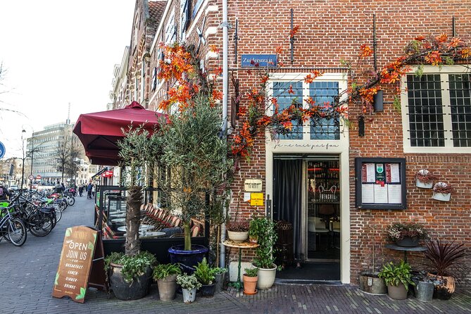 2 Hours Walking Tour Throughout History & Highlights of Haarlem - Grote Markt: Haarlem’s natural starting point