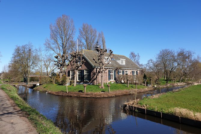 3 Hours itinerary between Amsterdam & Utrecht: The Heart Of Holland In A Sidecar - Breukelen, a castle, and a garden stop