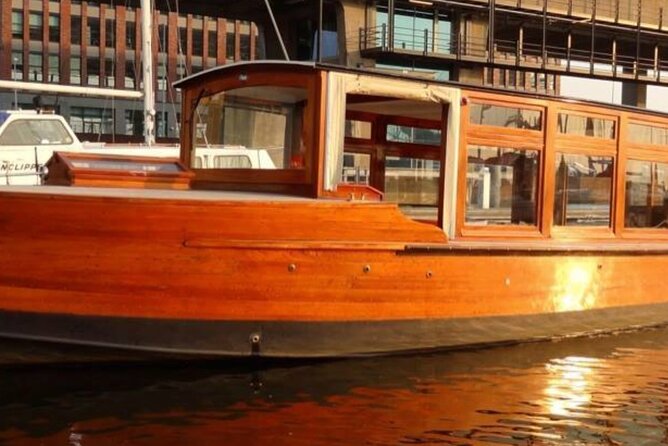 A unique experience! Semi private cruise. Authentic stylish boat! Book Leemstar! - Passing the Anne Frank House