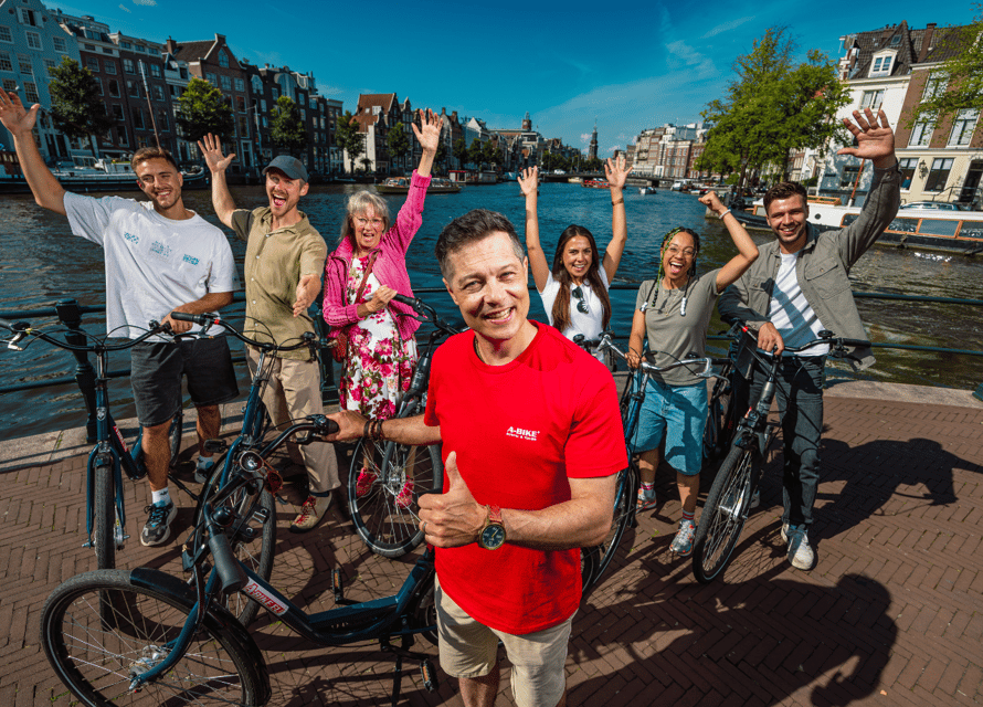 Amsterdam: 2.5-Hour Bike Tour - Key points at a glance