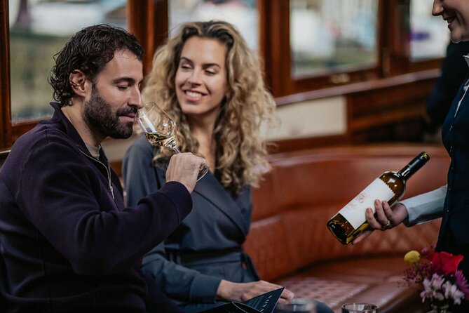 Amsterdam: 2-Hour Canal Cruise incl. Drinks & Dutch Snacks - Central Amsterdam landmarks from the water