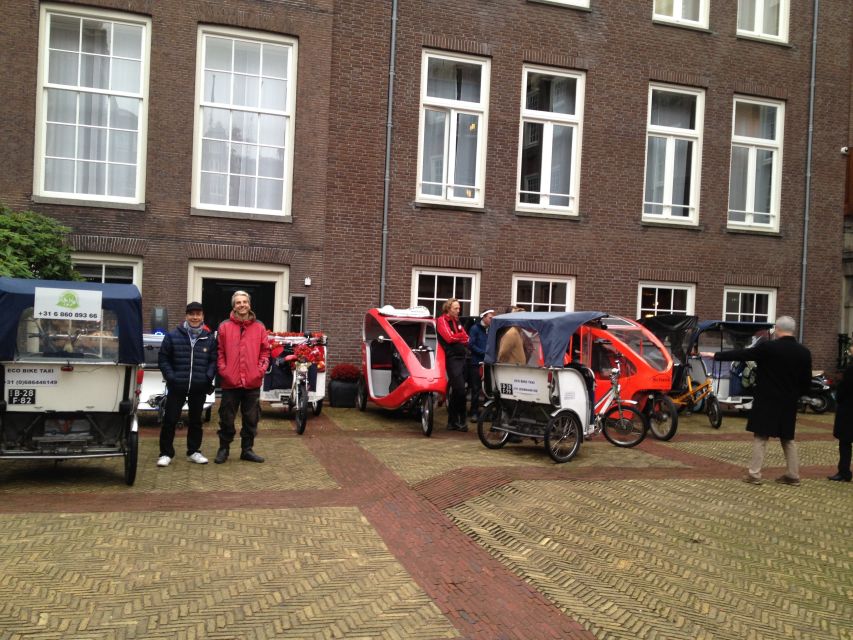 Amsterdam: 2-Hour Sightseeing Tour by Rickshaw - Why a rickshaw works well in Amsterdam