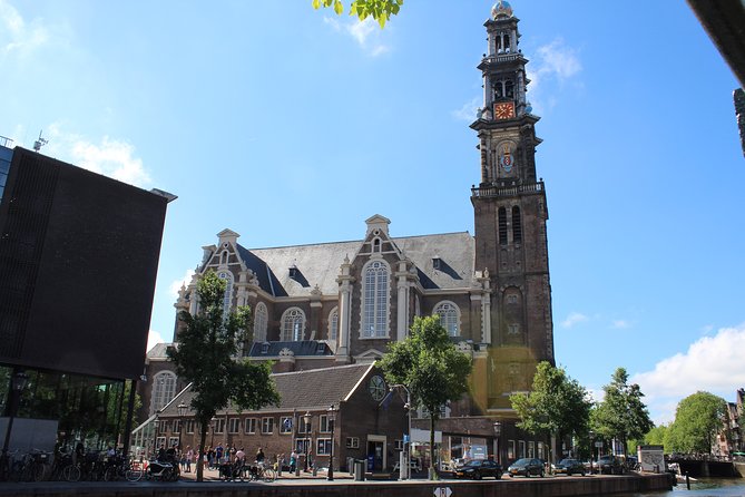 Amsterdam 3 hrs Bike Tour – live guide En/Fr/De/Nl/Sp - Guides, languages, and the human side of the ride