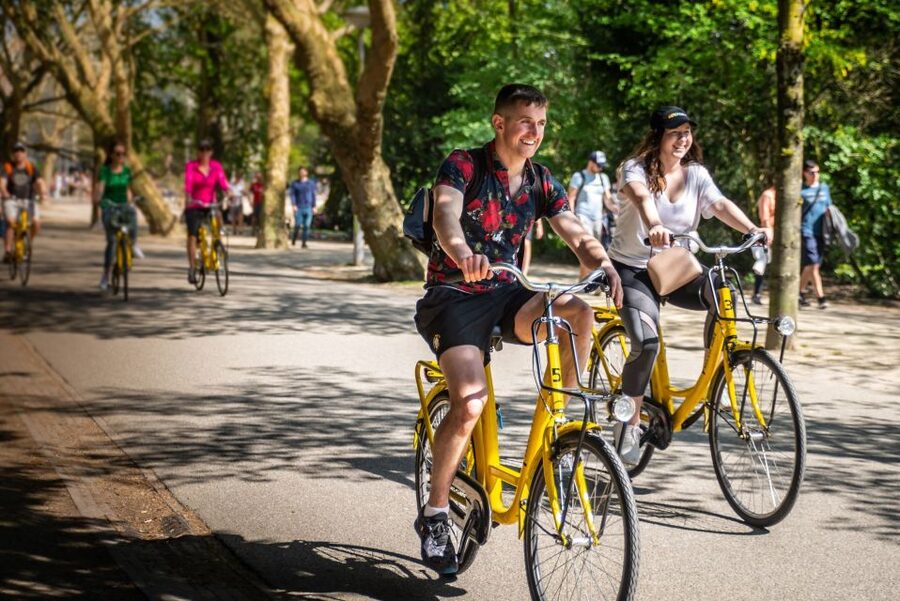 Amsterdam: 3h E-Bike Tour with break - Starting near Amsterdam Central Station