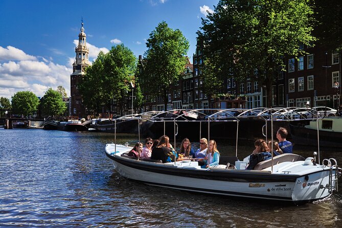 Amsterdam: 60-Minute Guided Private Canal Cruise with Drinks - The canal belt and Amsterdam’s Golden Age