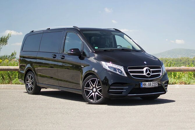 Amsterdam Airport Private Arrival Transfer by Luxury Van - The approximately 25-minute ride into Amsterdam