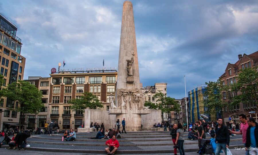 Amsterdam: Anne Frank and Jewish Quarter Guided Walking Tour - Key points to know before you book