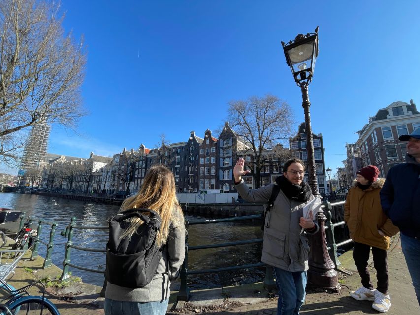 Amsterdam: Anne Frank's Last Walk & Visit the House in VR - The included drink near Prinsengracht