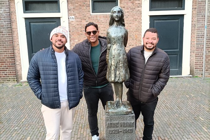 Amsterdam: Anne Frank Small Group Walking Tour - What the guide adds to Anne Frank’s story