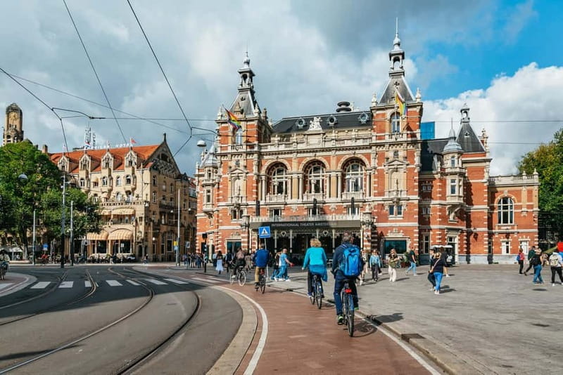 Amsterdam: Bike Tour with Optional Cruise in Small-Group - Is the optional canal cruise worth adding?
