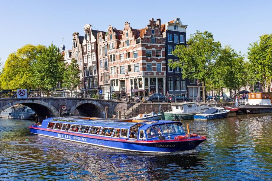 Amsterdam: Canal Cruise and Moco Museum Combined Ticket - The Moco collection: Banksy, Warhol, and Dalí