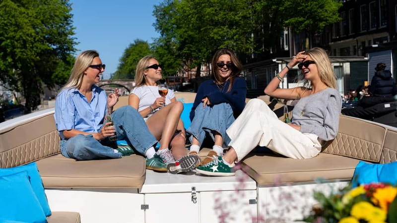 Amsterdam: Canal Cruise in Open Boat with Drink Option - Open boat comfort and weather planning