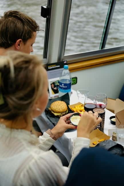 Amsterdam canal cruise with culinary burger or cheese & wine - Is $40 good value?