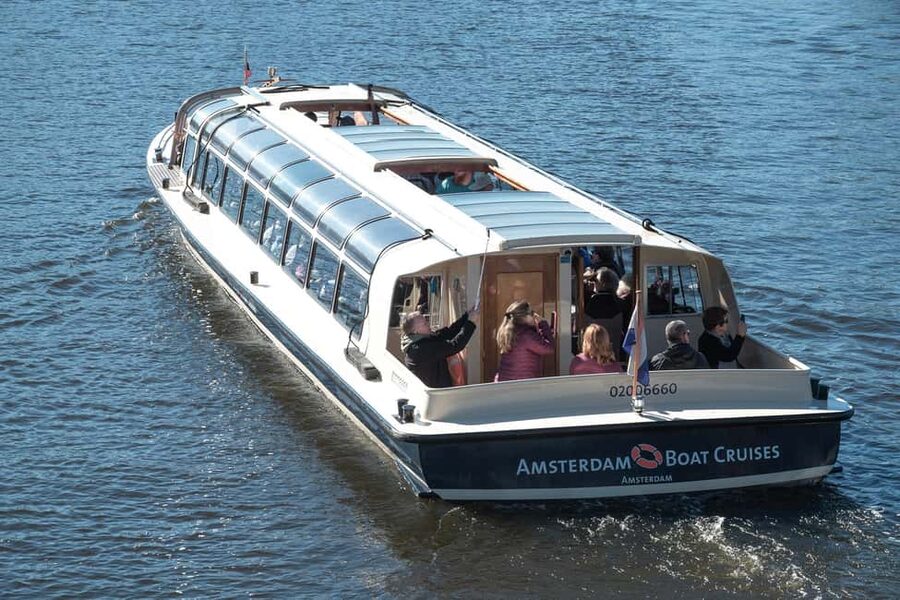 Amsterdam: Canal Cruise with Live Commentary & Audio Guide - Crossing the IJ River first