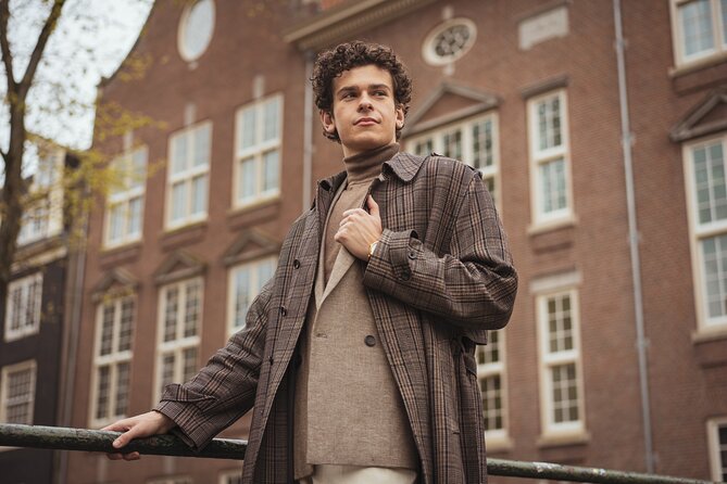 Amsterdam Canal, Tulip, Windmill Photoshoot | Custom Request - The 15-minute option versus 30 or 50 minutes