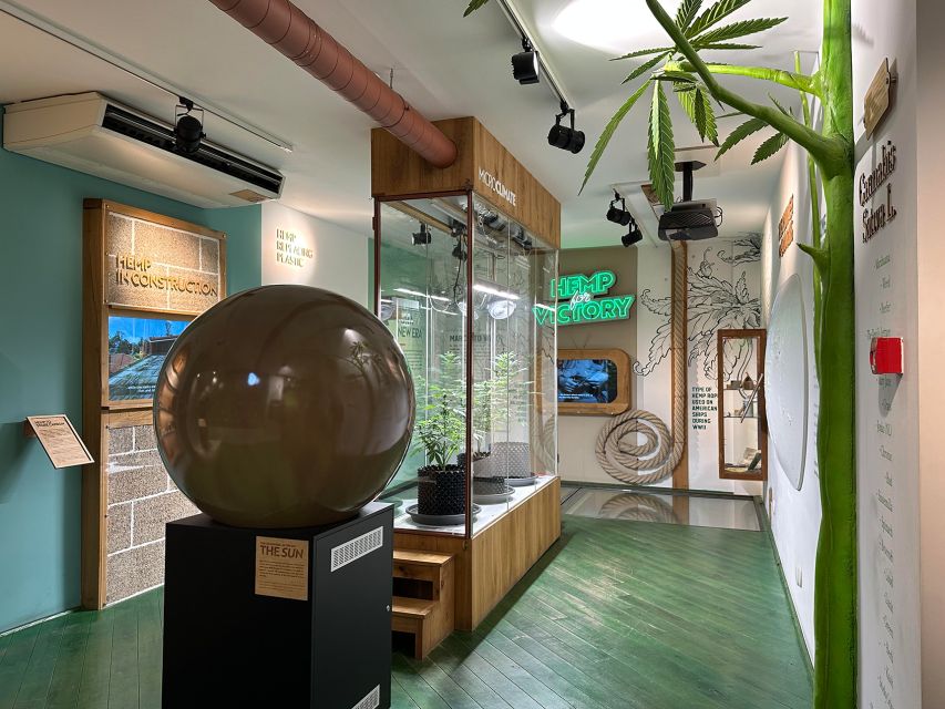 Amsterdam: Cannabis Museum Entry Ticket - The live plants and science displays