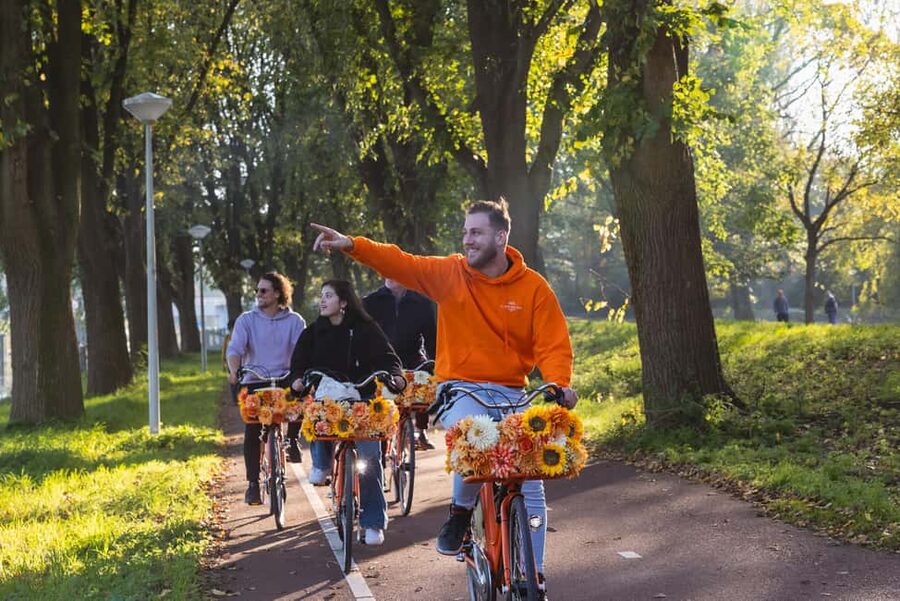 Amsterdam: Cheese, Windmill & Countryside Bike Tour - Polder Paths, Canals, and Open Countryside