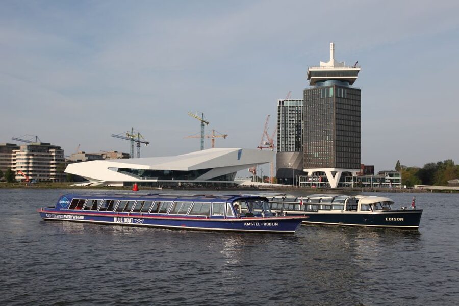 Amsterdam: City Canal Cruise & Straat Museum - Straat Museum: Giant Art in a Former Industrial Setting