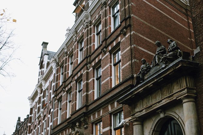 Amsterdam City Center Guided Walking Tour Semi-Private 12ppl Max - Begijnhof and Dam Square