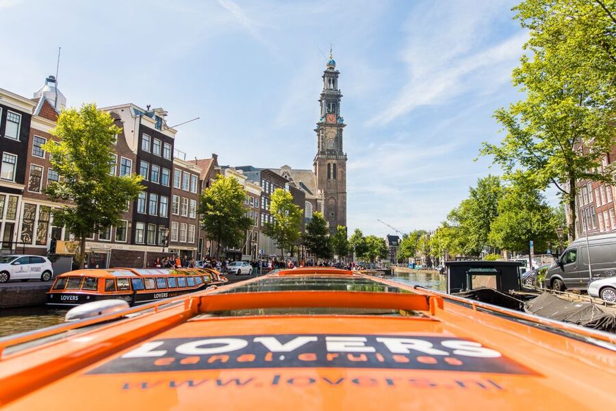 Amsterdam: City Centre Canal Cruise - Choosing between daytime and evening