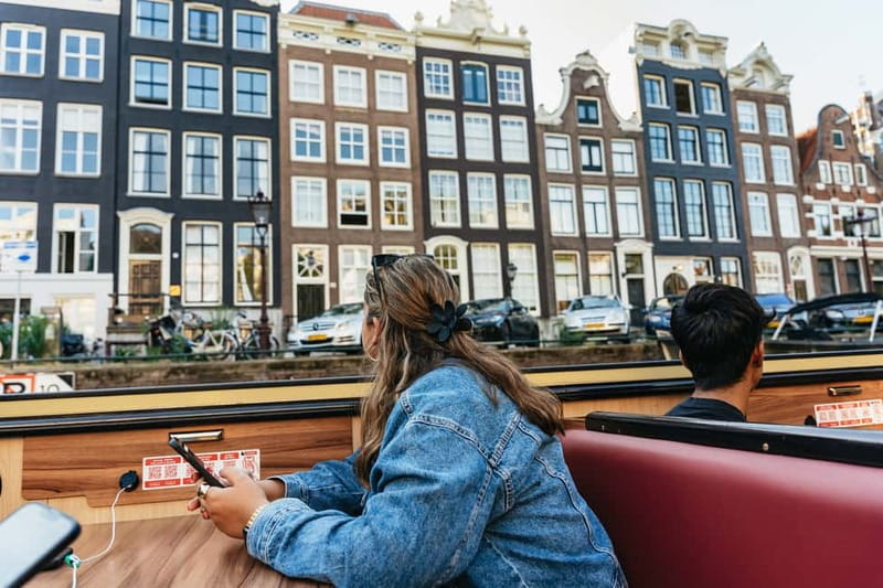 Amsterdam: City Centre Canal Cruise & Free Flower Cocktail - Anne Frank House and the Western Canal Belt