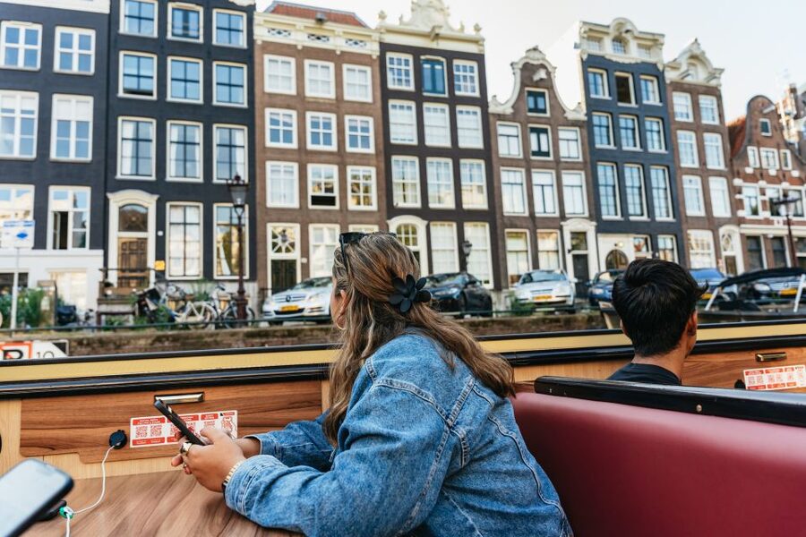 Amsterdam: City Centre Canal Cruise & Free Flower Cocktail - Rijksmuseum, the Skinny Bridge, and the Magere Brug