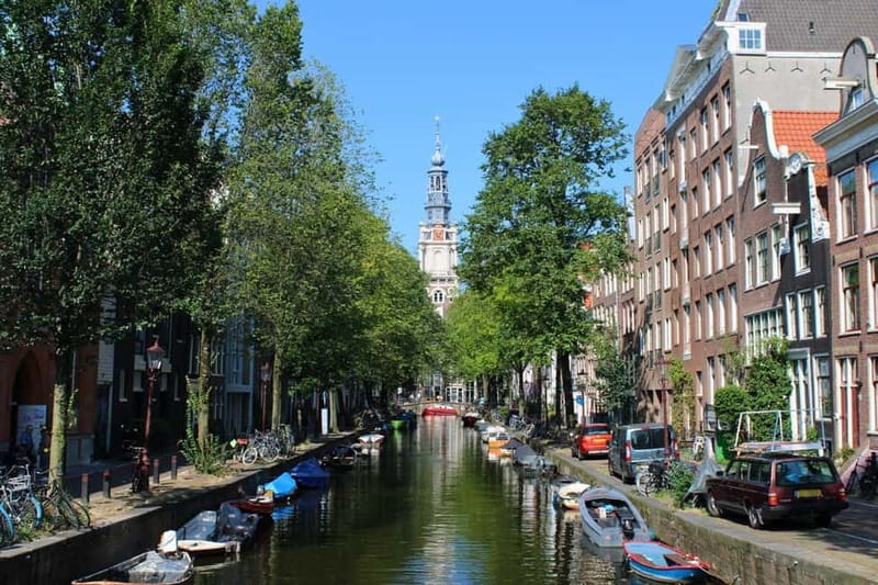 Amsterdam: City walking experience with a local - Dam Square and the Royal Palace area