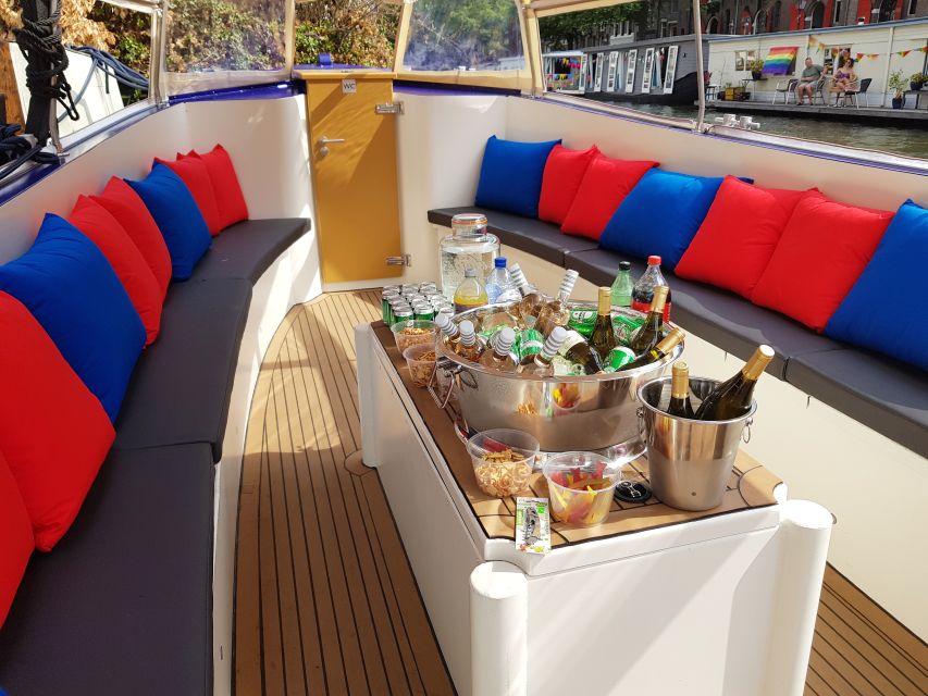 Amsterdam: Covered Canal Booze Cruise with Unlimited Drinks - The main canal run, about 25 minutes of steady views