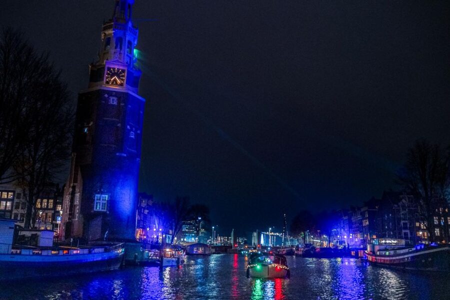 Amsterdam: Cozy Evening Canal Cruise With Open Bar Option - The Margere Brug and the Amstel River