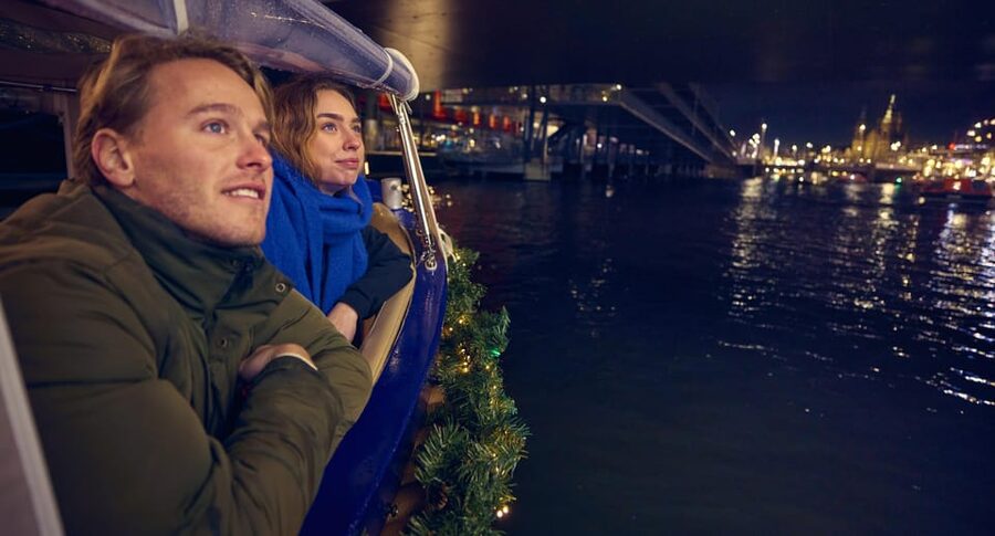 Amsterdam: Cozy Evening Canal Cruise With Open Bar Option - The Golden Bend on Herengracht