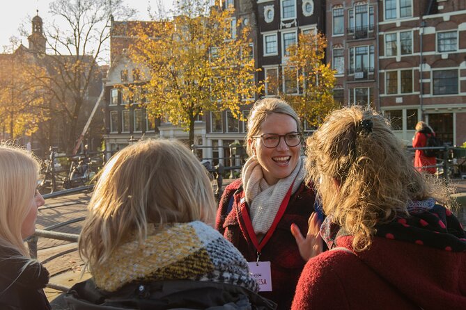 Amsterdam: Cultural Highlights in English/German/Italian - Beurs van Berlage explains Amsterdam’s Golden Age