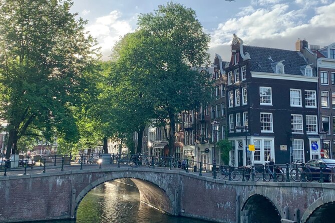 Amsterdam: Cultural Highlights in English/German/Italian - Multatuli introduces colonial Amsterdam