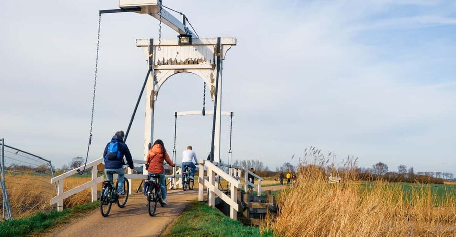Amsterdam: Dutch Countryside E-Bike with Cheese & Clogs - Why this is one of Amsterdam’s best half-day escapes