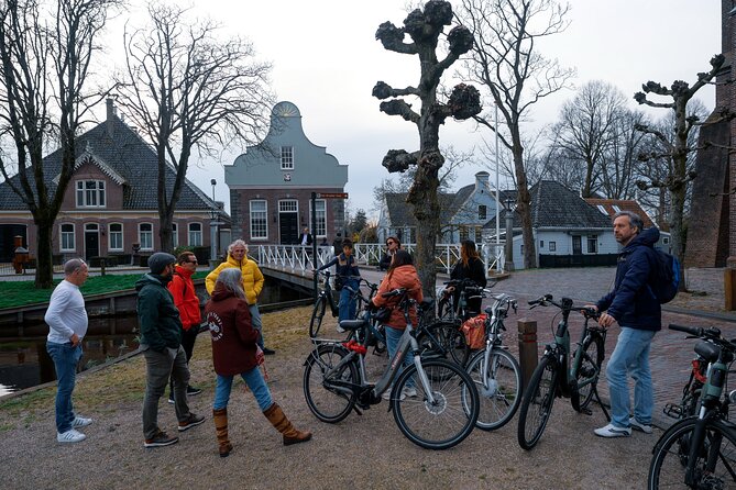 Amsterdam E Bike Tour to the Windmills of Zaanse Schans - Starting behind Amsterdam Centraal