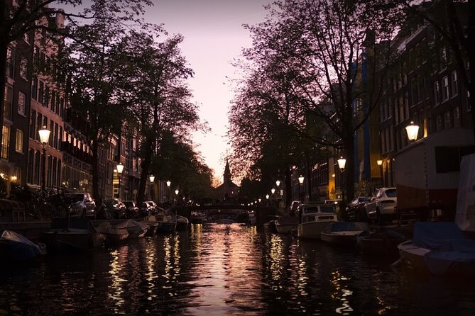 Amsterdam Evening Cruise in Small Group - Flower stalls and the UNESCO Canal Belt