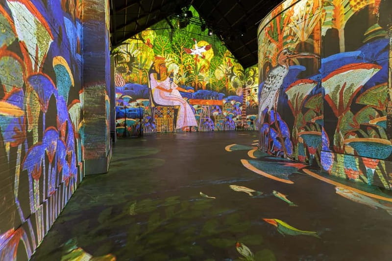 Amsterdam: Fabrique des Lumières Entry Ticket - Finding the best place to watch