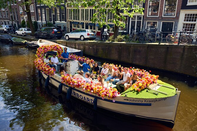 Amsterdam Flower Boat Canal Cruise with Local Guide - Meeting the boat on Oudezijds Voorburgwal