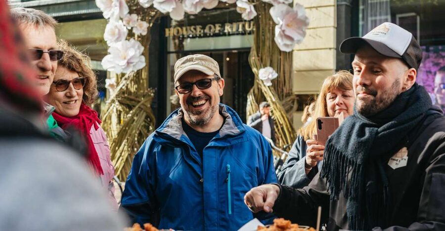 Amsterdam: Food and Culture Walking Tour with Tastings - Begijnhof and the quieter side of central Amsterdam