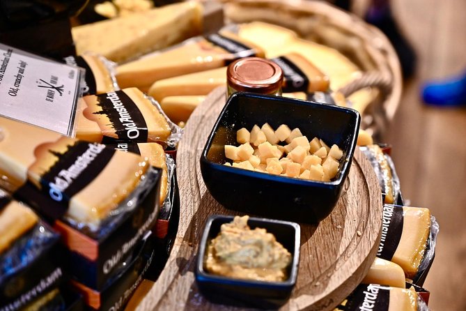 Amsterdam Food Tour of 10+ Local Classic Tastings in Jordaan Area - Bitterballen, stamppot, and the savory Dutch table