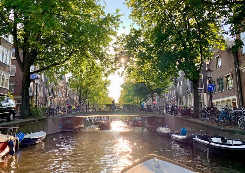 Amsterdam: German Canal Cruise with Unlimited Drinks Option - Key points at a glance