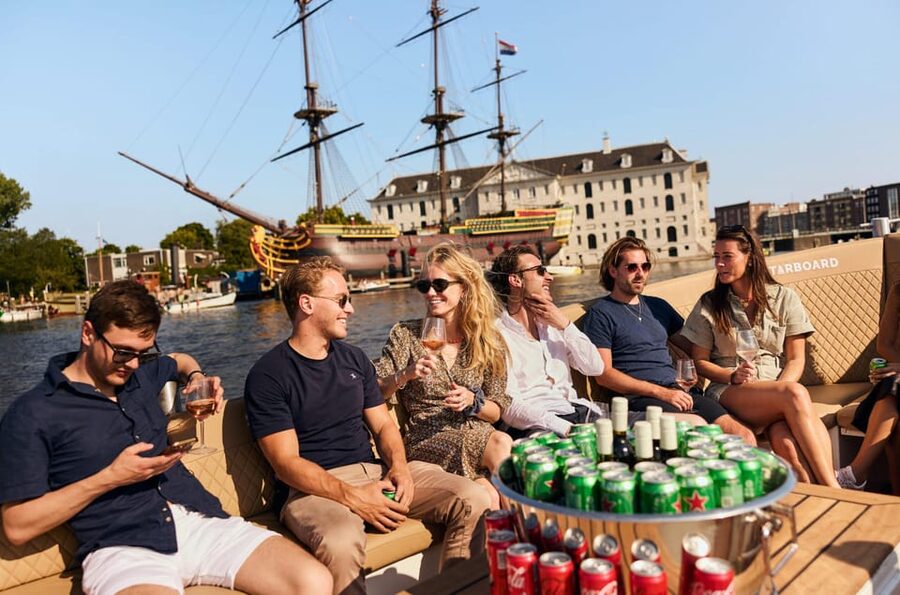 Amsterdam: German Guided Canal Cruise with on Board Bar - Herengracht and the Seven Bridges viewpoint