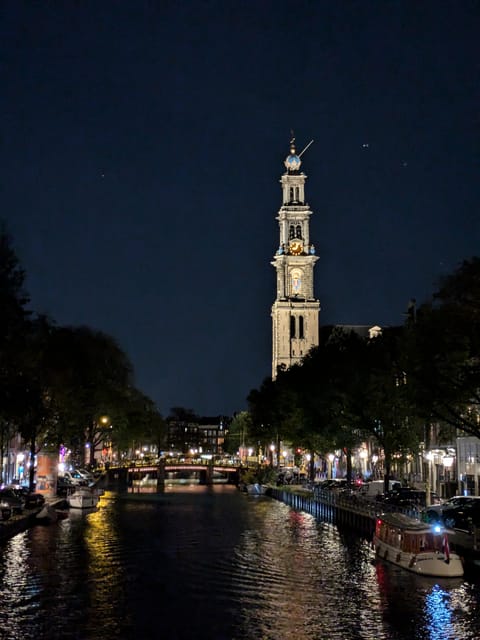 Amsterdam: Ghastly Grachten: ghost stories&dark history tour - Why Amsterdam’s pretty center works so well after dark