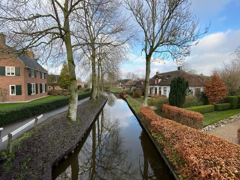 Amsterdam: Giethoorn, Afsluitdijk and Zaanse Schans Day Trip - Should you book the Amsterdam countryside day trip?