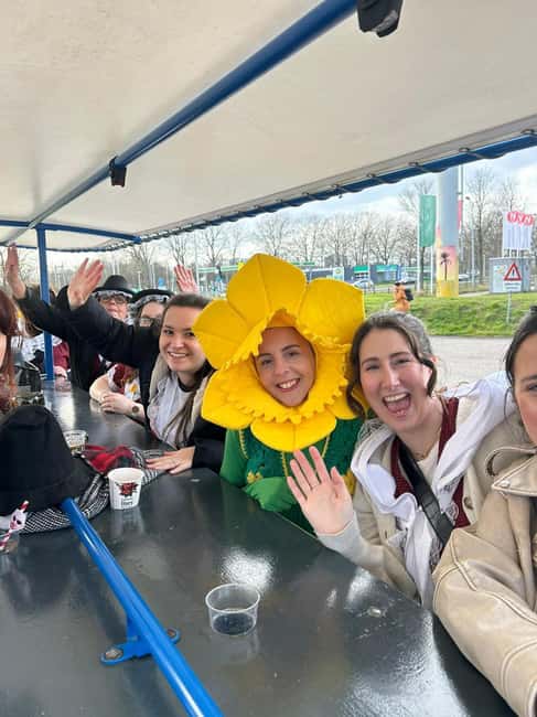 Amsterdam: Guided Beer or Prosecco Bike Tour - Choosing beer, Prosecco, or the mixed bike