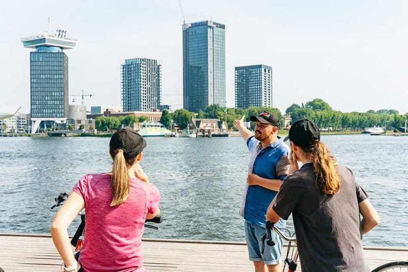 Amsterdam: Guided Bike Tour City Centre in EN/DE/FR/ES - What the three-hour pace feels like