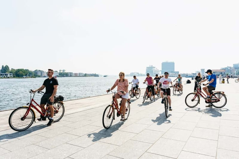 Amsterdam: Guided Bike Tour City Centre in EN/DE/FR/ES - Artis Zoo and the Maritime Quarter