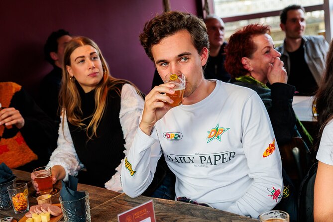 Amsterdam Guided Craft Beer Tasting with Cheese & Sausauge - Five Dutch beers in a one-hour format