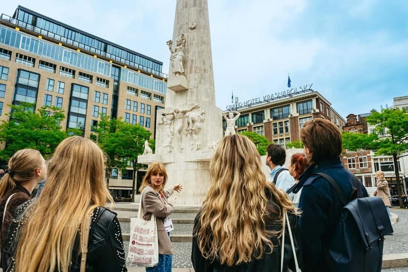 Amsterdam: Guided Cultural Walking Tour - Beurs van Berlage and Magna Plaza